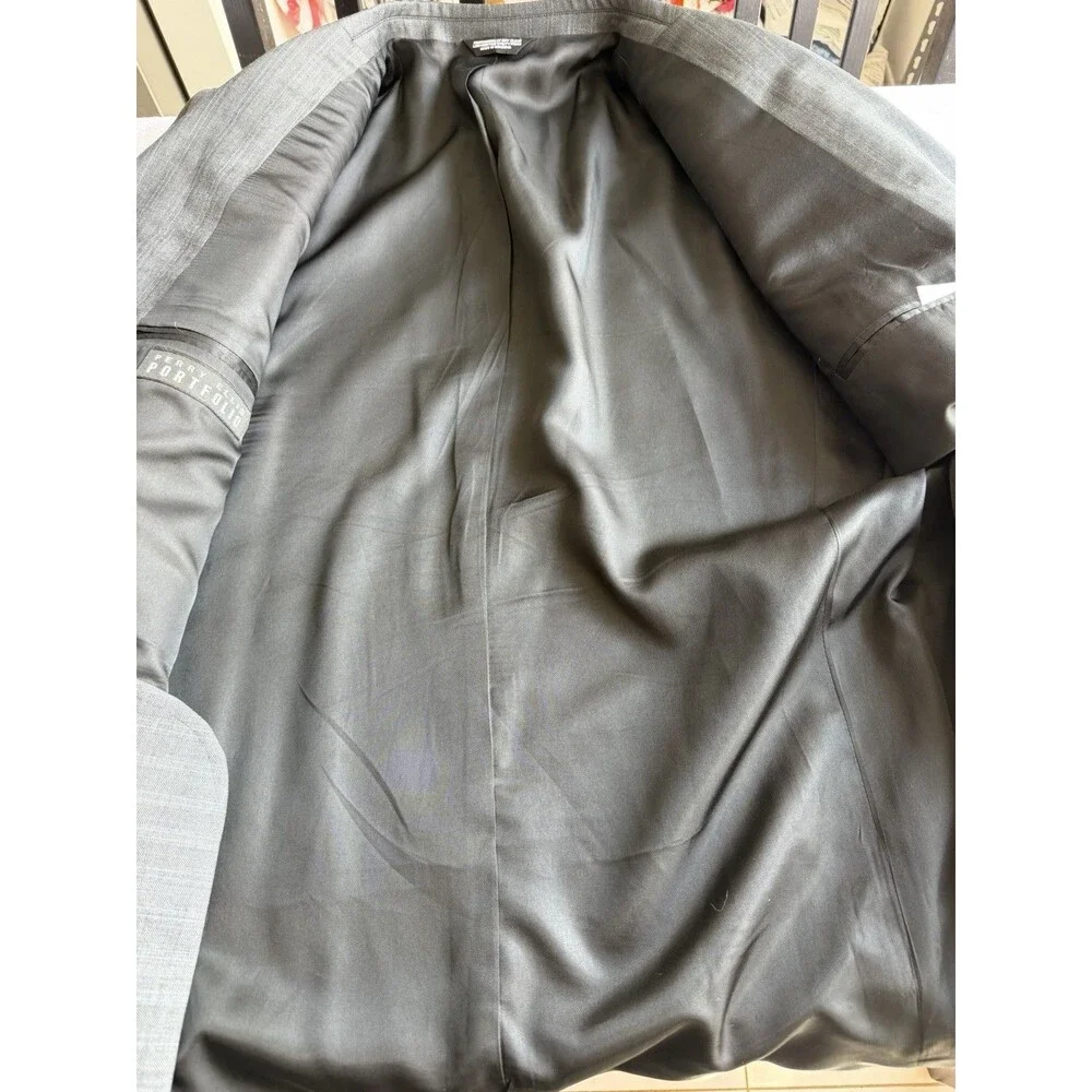 Perry Ellis Portfolio 44R Gray 100% Worsted Wool Blazer Sport Coat 3 Button